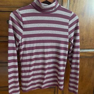 Abercrombie Tutrtleneck